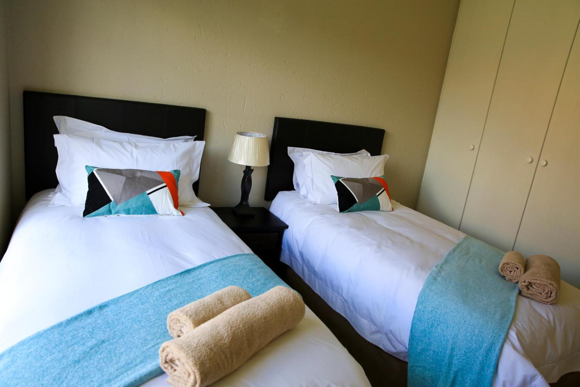 African Eagle Apartments Witfield Ngoại thất bức ảnh