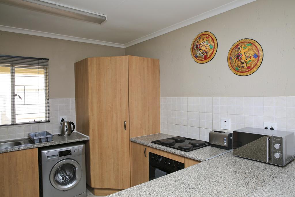 African Eagle Apartments Witfield Ngoại thất bức ảnh
