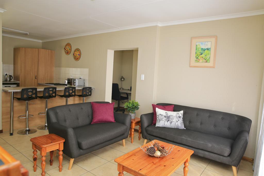 African Eagle Apartments Witfield Ngoại thất bức ảnh